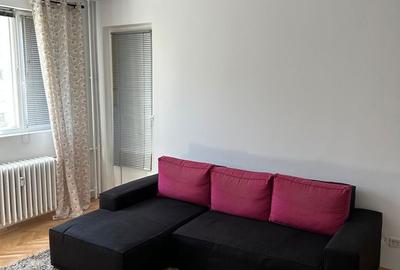 Apartament cu 2 camere în Baba Novac
