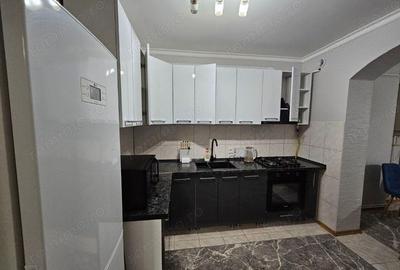 Apartament 3 camere situat intr-un bloc vizavi de Maga Mall de inchiriat - 7