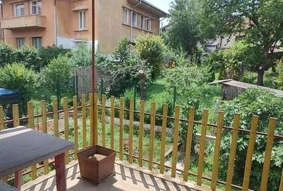 Casă cu 4 camere cu Teren 537 Mp în Central