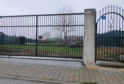 Spațiu comercial, în Central - 1