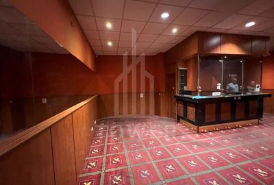 Spatiu comercial zona ultracentrala, Piata Mare Spatiu comercial zona ultracentrala, Piata Mare - 2