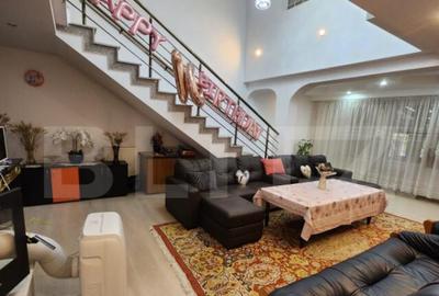 Casă cu 9 camere cu Teren 1500 Mp în Criș - 17