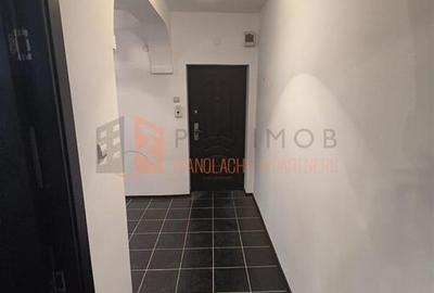 Garsonieră decomandată în 1 Decembrie - 6