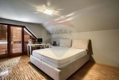 Casă cu 7 camere cu Piscina în Est - 13