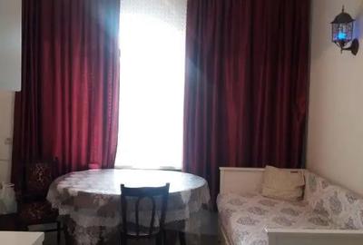 Apartament cu 2 camere decomandat în Romană