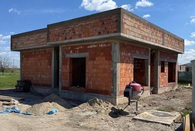 Casă cu 3 camere cu Teren 396 Mp în Balotești - 3