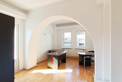 Birou, de 120 mp, în P-ța Alba Iulia - 1