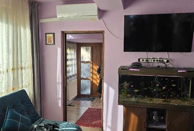 Vand vila P+M , zona Cantemir-Salca, constr 2014, , SC-194 mp, teren 270, gaz - 10