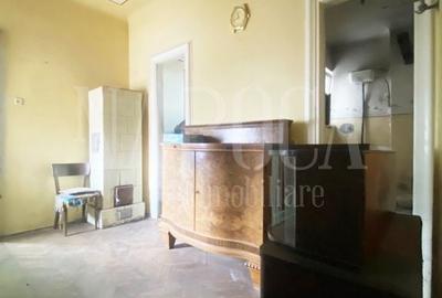 Apartament cu 3 camere semidecomandat, mobilat în Central - 3