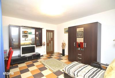 Garsonieră decomandată în Dristor - 2