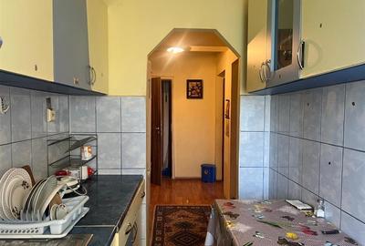 Apartament cu 3 camere decomandat în Est - 7
