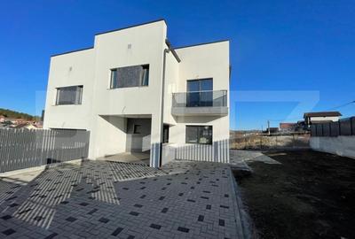 Confort si stil – Duplex exceptional in Campenesti - 1