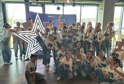 Vand casa la curte comuna - 6