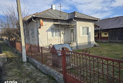 Casă cu 3 camere cu Teren 1200 Mp în Josenii Bârgăului - 9
