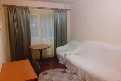 Garsonieră decomandată în Zorilor - 2