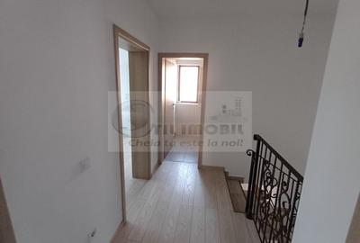 Casă 4 camere - 115 mp, cu teren 100 mp - Valea Adanca-850 Euro - 15
