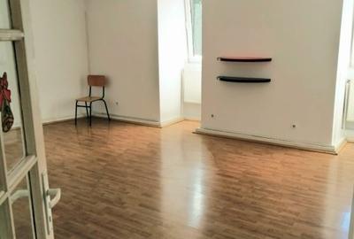 Birou, de 100 mp, în Moșilor - 5