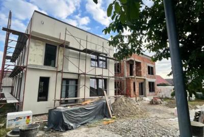 Casă cu 5 camere cu Teren 250 Mp în Central - 3