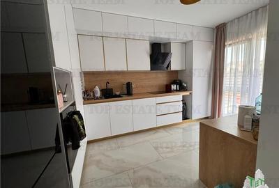 Casa de vanzare mobilata si utilata in TUNARI - 6