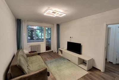 Apartament cu 2 camere semidecomandat, mobilat în Gara de Nord