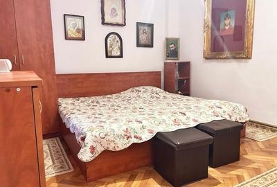 ? Apartament 3 camere de închiriat - casă la curte, Lacul Tei - 7