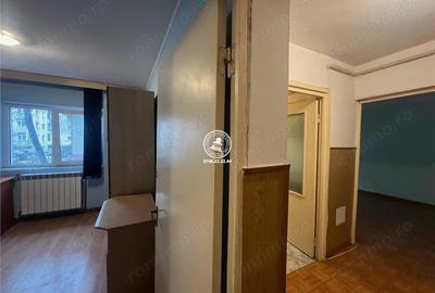 Apartament decomandat cu 2 camere in Nicolina 1, etajul 1 - 13