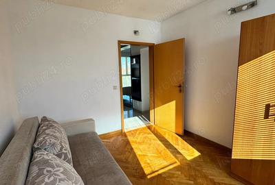 Inchiriez apartament 3 camere - 4