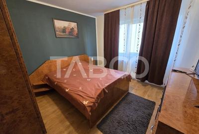 Apartament decomandat 3 camere balcon pivnita lift Vasile Aaron Sibiu - 16