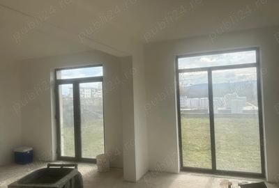 Vand casa strada Viilor Alesd - 1