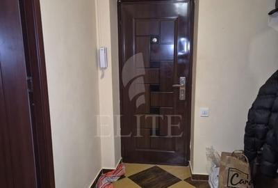 Apartament 3 camere în zona STRAZII HOREA - 8
