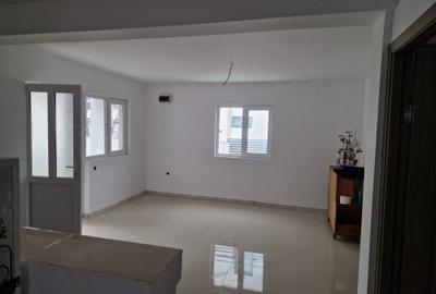 Casă individuală cu 3 camere cu Teren 180 Mp în Est - 6