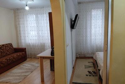 Apartament cu 2 camere decomandat în Micro 19 - 12
