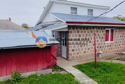 Casă individuală cu 4 camere cu Canalizare în Mărgineni - 3