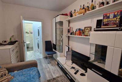 De Vanzare, Apartament 3 Camere, Etaj intermediar cu lift Comision 0 - 11