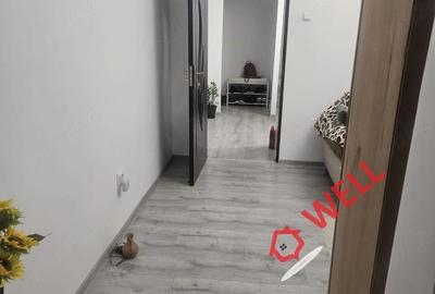 Apartament cu 3 camere semidecomandat în Central