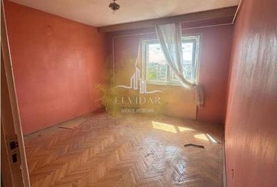 Apartament cu 3 camere decomandat în Bucovina - 3