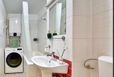 Inchiriez garsonieră complet utilată, confort sporit, 6/8, de la 12.09.2025 - 5