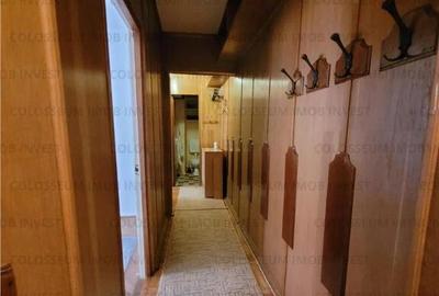 Apartament cu 3 camere,decomandat - zona Astra - 3