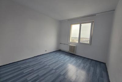 Apartament cu 3 camere decomandat în Sălăjan - 10