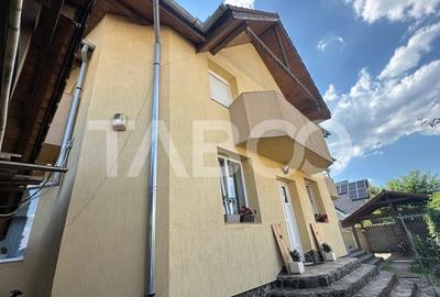 Doua locuinte sub aceelasi acoperis de vanzare in Sibiu Comision 0