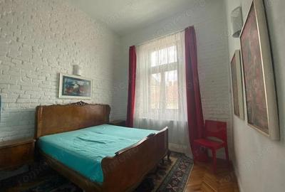 Inchiriere 2 camere ultracentral, str.T.Mosoiu, Oradea - 1