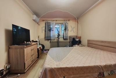 Apartament cu 3 camere de vanzare in zona 1 Decembrie 1918 - 8