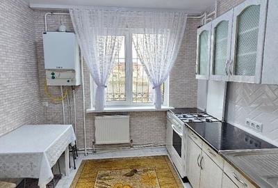 Apartament cu 2 camere decomandat în Plopilor - 2
