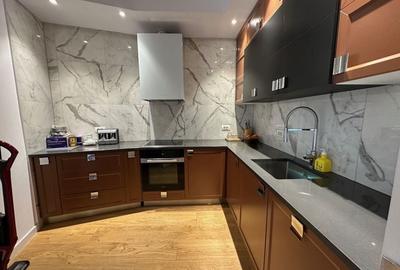 Apartament pe 2 niveluri - 18