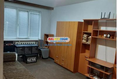 Apartament cu 3 camere decomandat în Rahova - 10