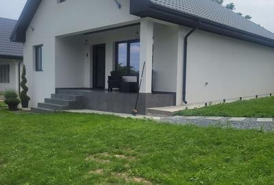 Casă individuală cu 3 camere cu Canalizare în Valu lui Traian - 3