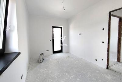 Casa Sibiu -  4 camere, 2 bai, curte - 16