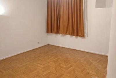Apartament cu 3 camere decomandat în Tudor - 6