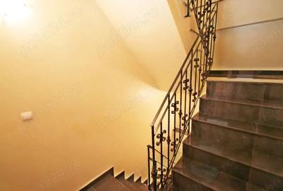 Casă cu 10 camere în Stadion - 6