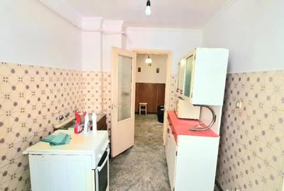 Apartament cu 2 camere decomandat în Ultracentral - 2